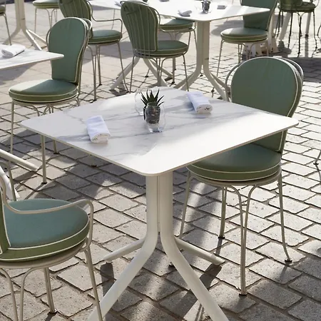 Hotel Western Premier Des Vignes Et Des Anges