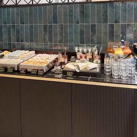 Hotel Western Premier Des Vignes Et Des Anges